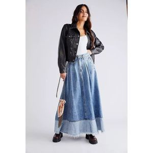 🌷Free People Blue Denim Maxi Skirt
